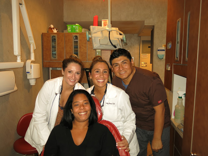 Smile Cafe Dental Spa