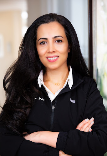 Blooming Smiles Dental Farideh Kia DDS