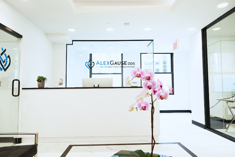 NYC Implant Dentist