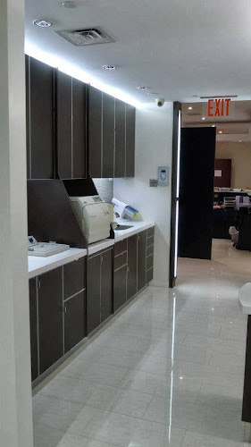 Access Dental Group Manhattan PLLC