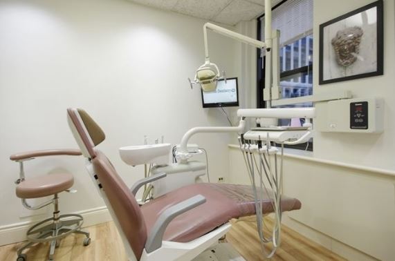 Dr. Howard Silver DDS