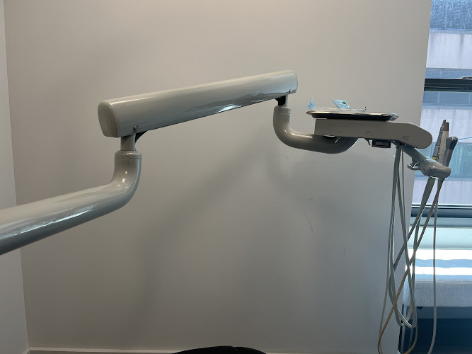 New York Dental Studio
