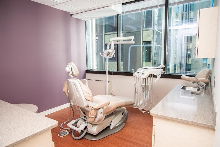 Advanced Periodontics of Washington: Dr. Rustin Levy DMD, MMSc