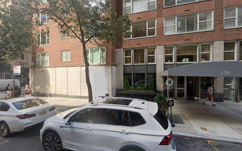 Uptown Dentistry-General, Cosmetic and Implant Dentistry
